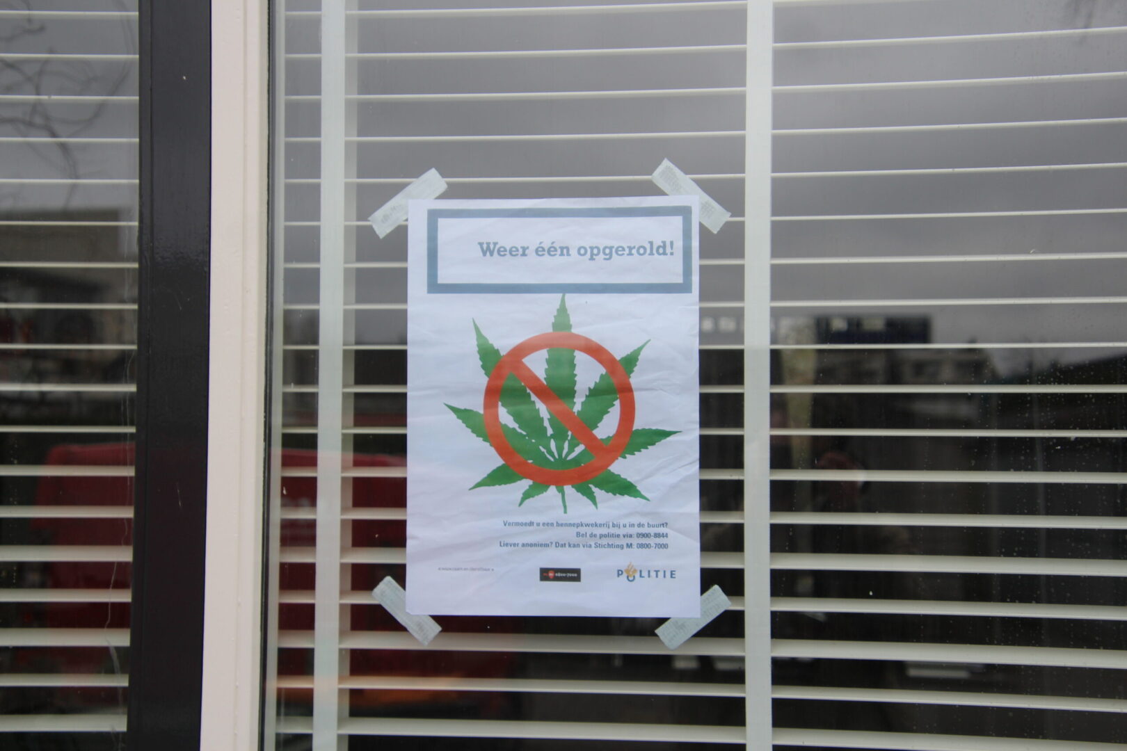 Foto: Drugspand gesloten pamflet.jpeg